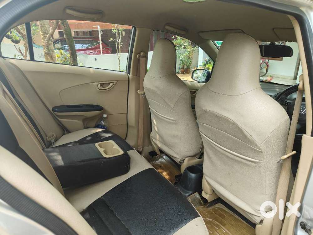 Honda Amaze 2014 Variant, Single Owner - Brokers Excuse