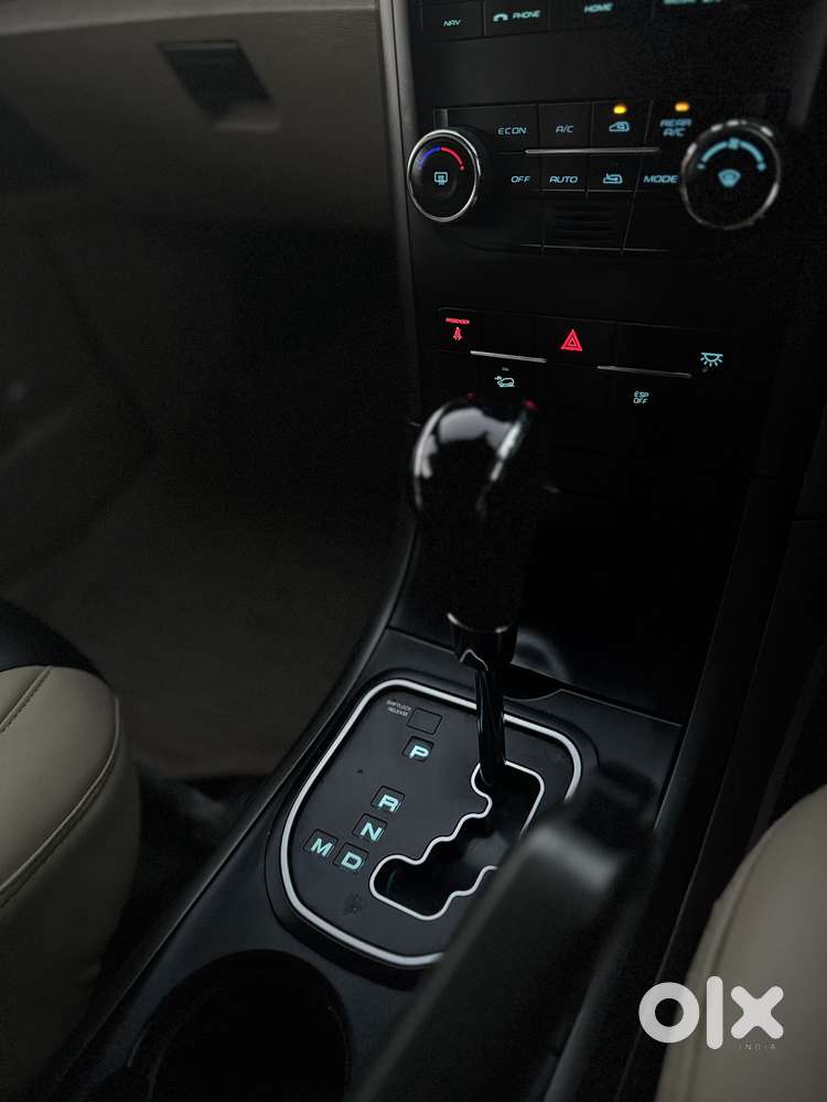 Mahindra Xuv500 W6 At, 2017, Diesel