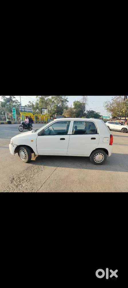 New Car Li H Bas Is Liye Bechna H Baki Gadi Me Koi Dikkat Nhi Hai