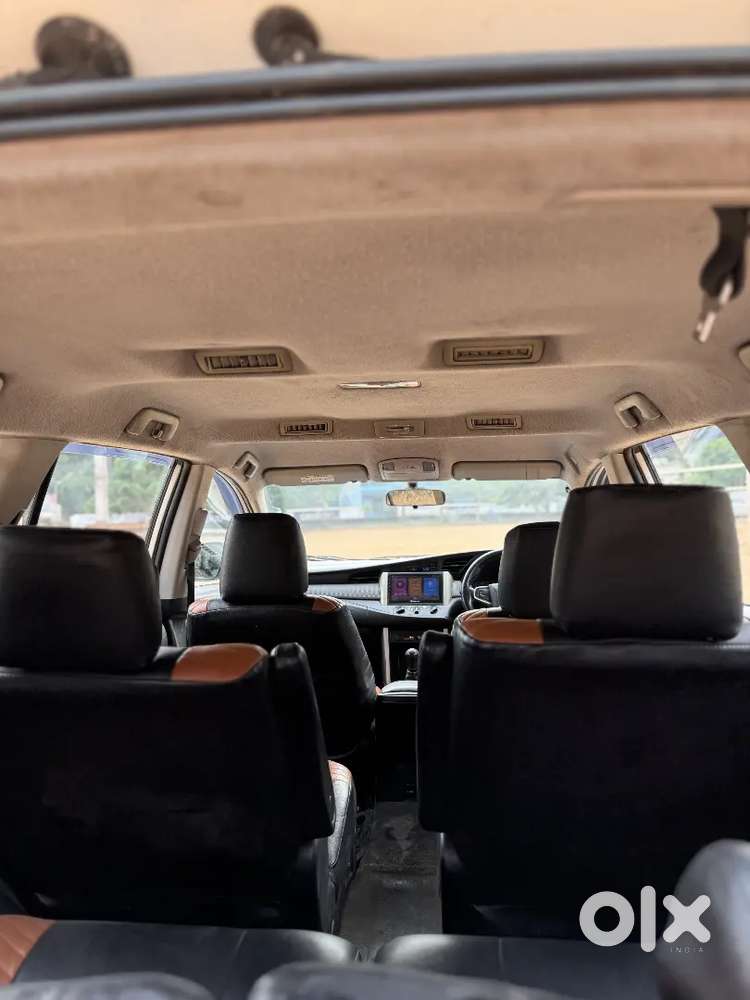 Toyota Innova Crysta 2017