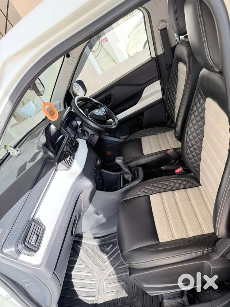 Tata Punch Pure 2023