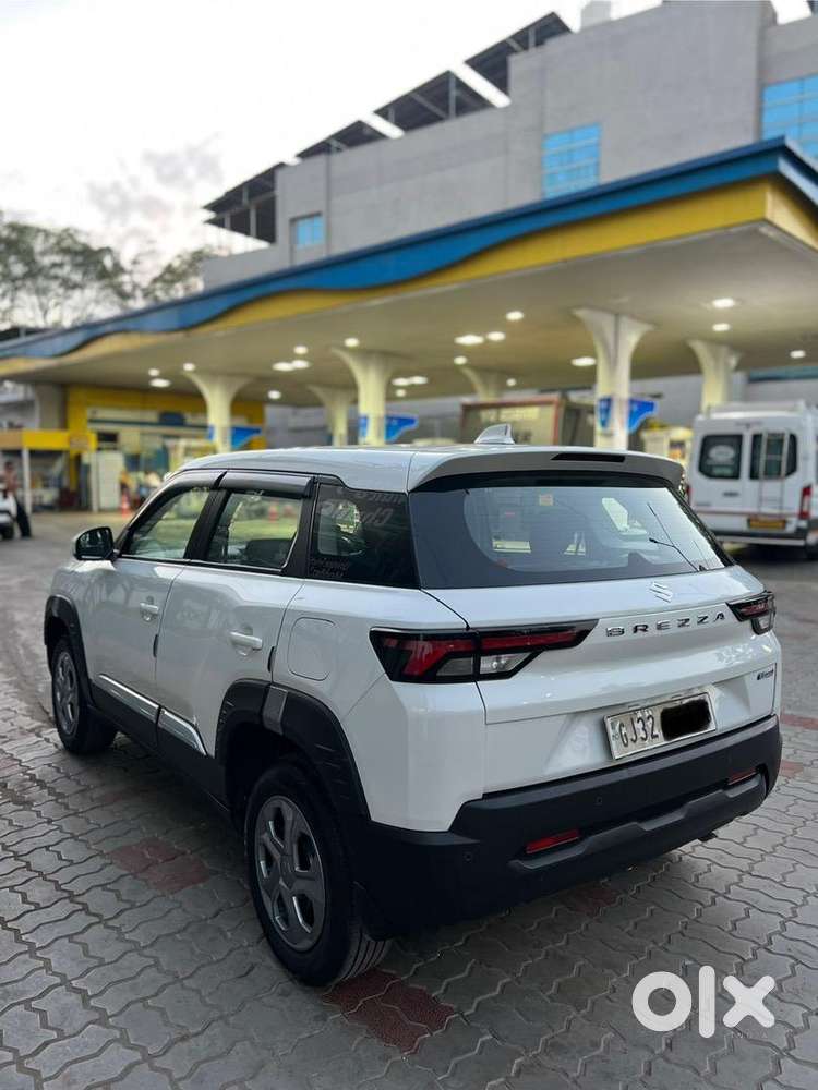 2022 Brezza Vxi Petrol Smart Hybrid  1st Owner  Excellent Condition