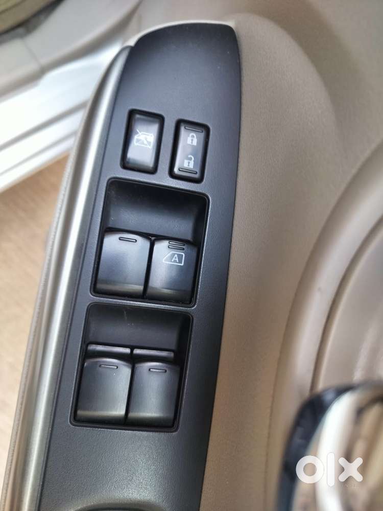 Nissan Sunny Xv, 2014, Petrol