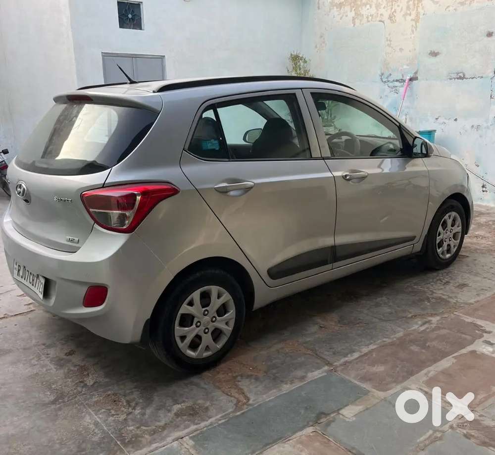Hyundai Grand I10 Sportz 2015
