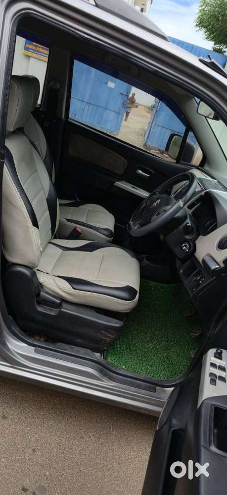 Maruti Suzuki Ertiga Paseo Vxi, 2013, Petrol