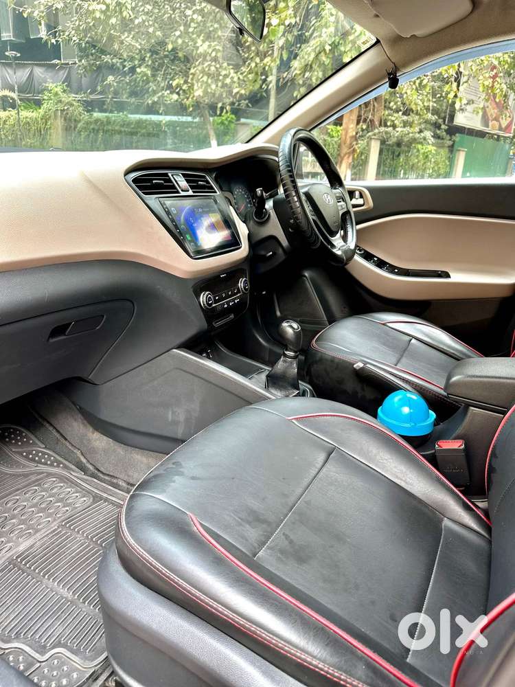 Hyundai I20 Petrol Asta Option, 2018, Petrol