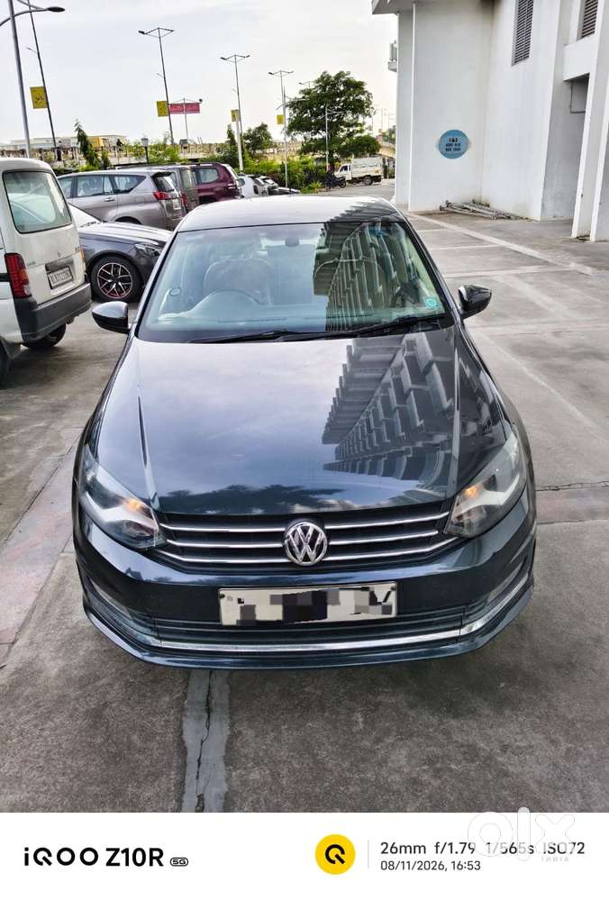 Volkswagen Vento 1.5 Highline Plus At 16 Alloy, 2017, Petrol