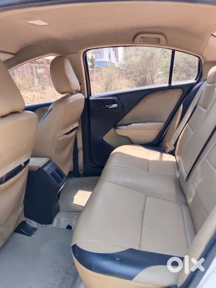 Honda City I-dtec V, 2015, Diesel