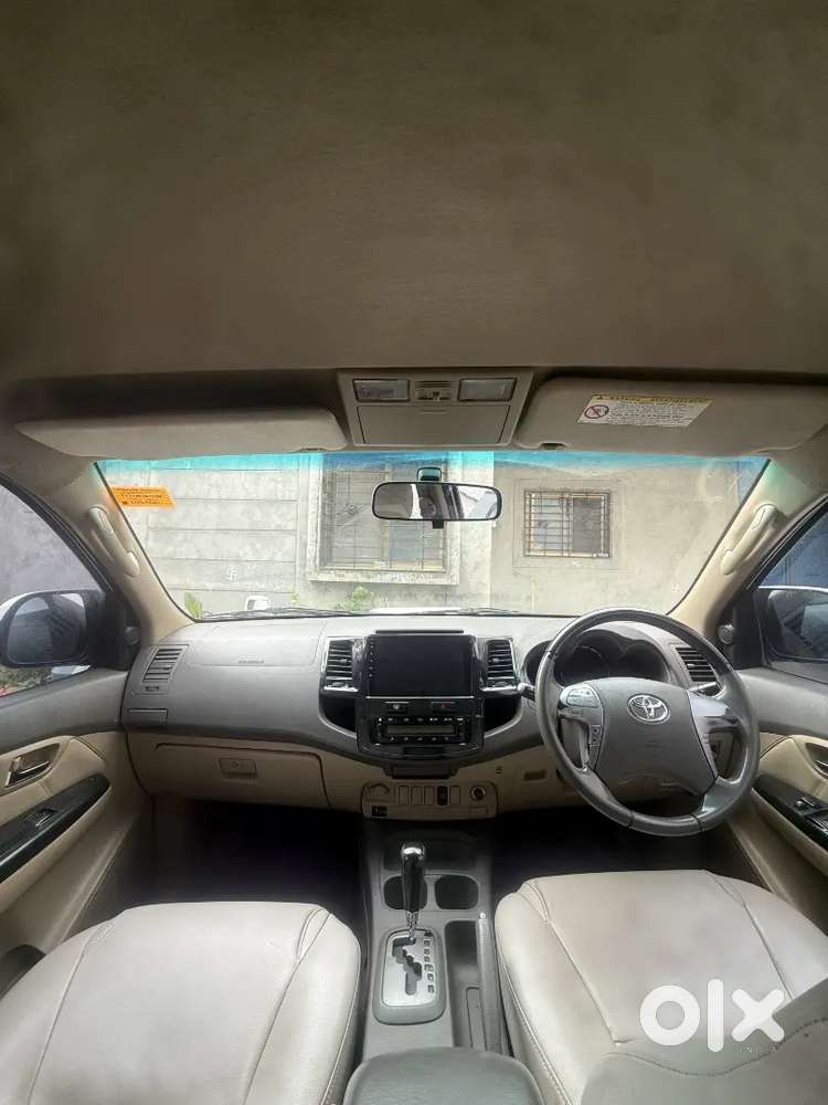 1111 Vvip Number 
Toyota Fortuner 2012