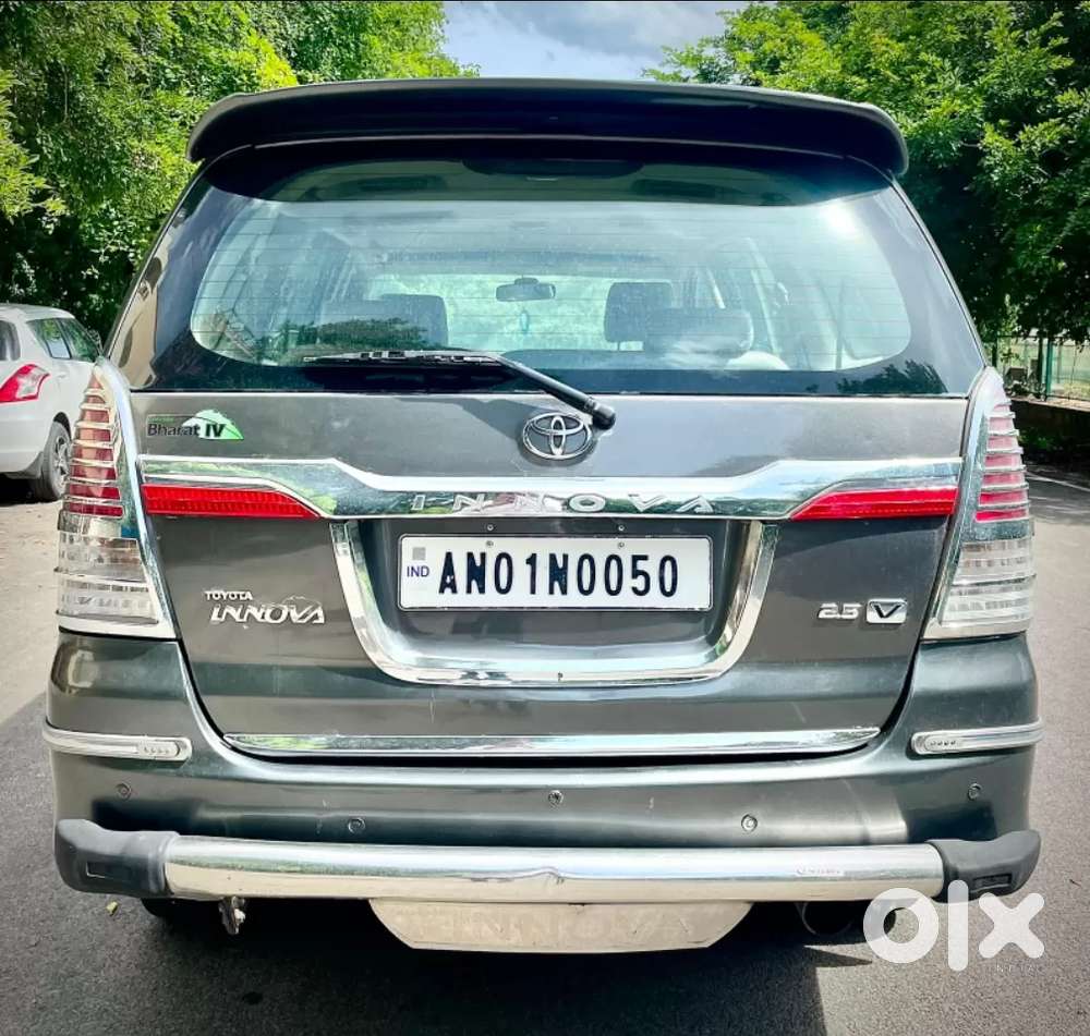 Toyota Innova 2.5 Vx 7 Seater Bs Iv, 2011, Diesel