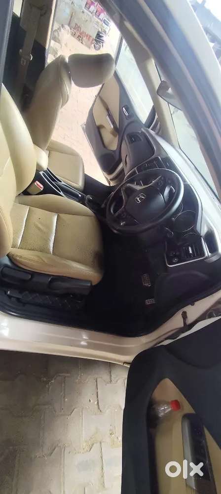 Honda City 2014 Automatic Petrol Sunroof