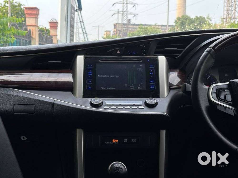 Toyota Innova Crysta 2.4 V 7 Str, 2016, Diesel