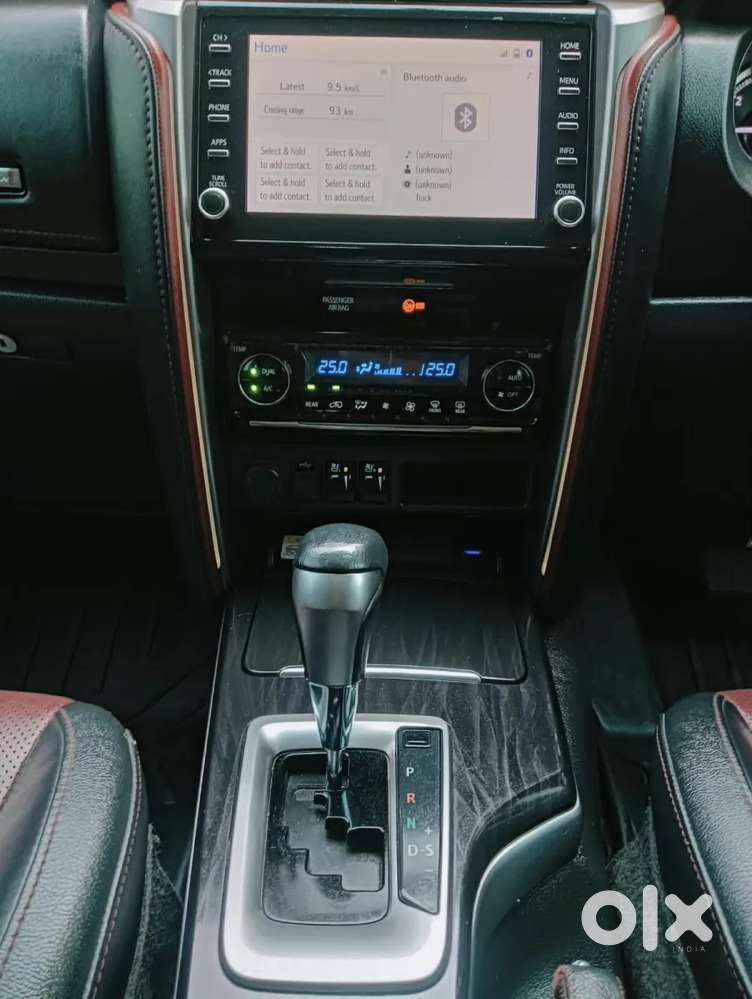 Toyota Fortuner Legender, 2023, Diesel