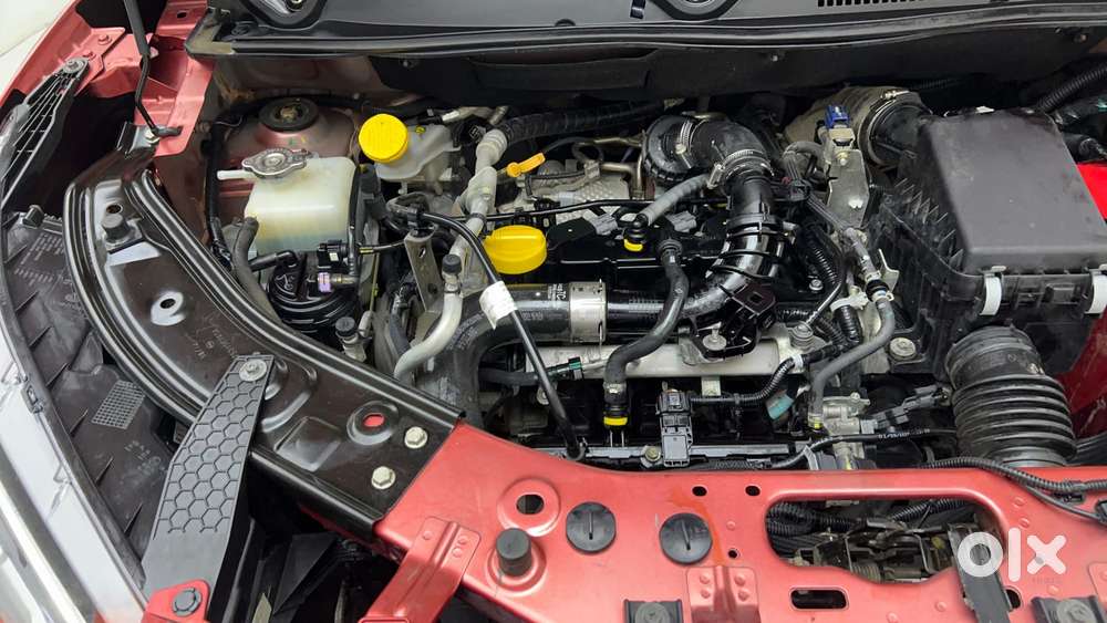 Nissan Magnite 1.0 Xv Premium Turbo Cvt, 2022, Petrol