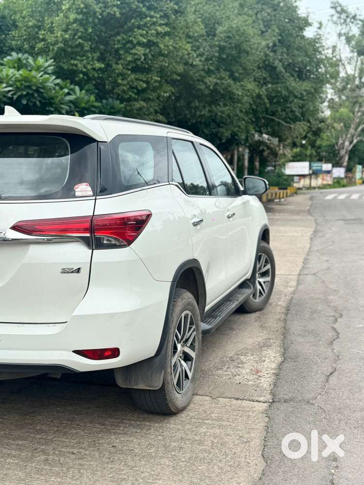 Toyota Fortuner 4x4 At 2.8 Diesel, 2018, Diesel