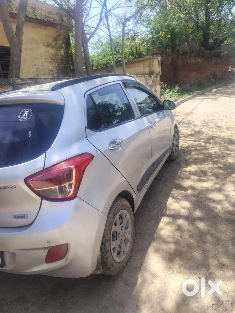 Hyundai Grand I10 2014 डीज़ल 22 Km Driven