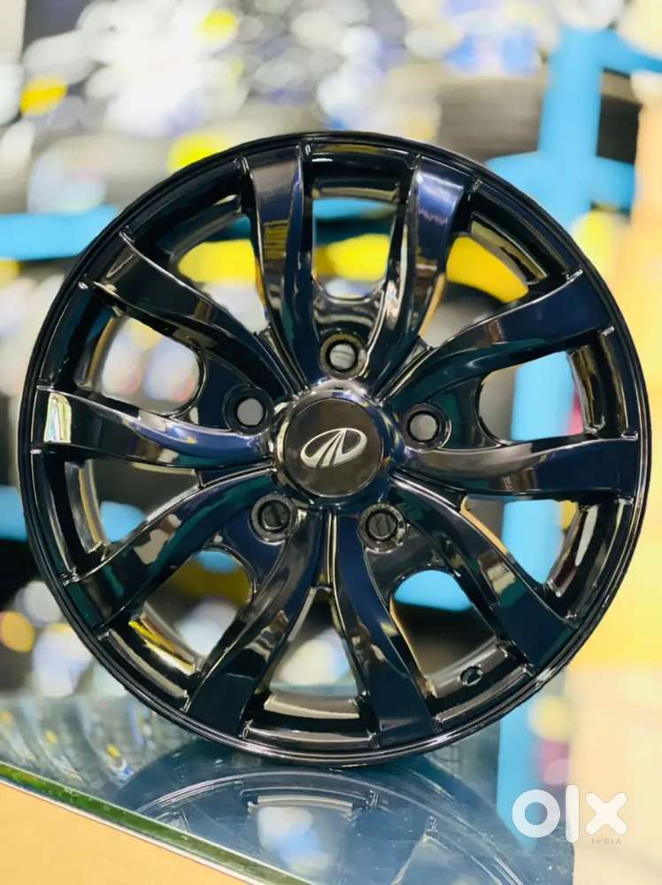 17inch XUV 500 Glossy Metallic black OEM Stock Alloy wheel set of 4