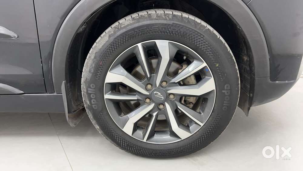 Mahindra Xuv300 W8 Option, 2021, Petrol