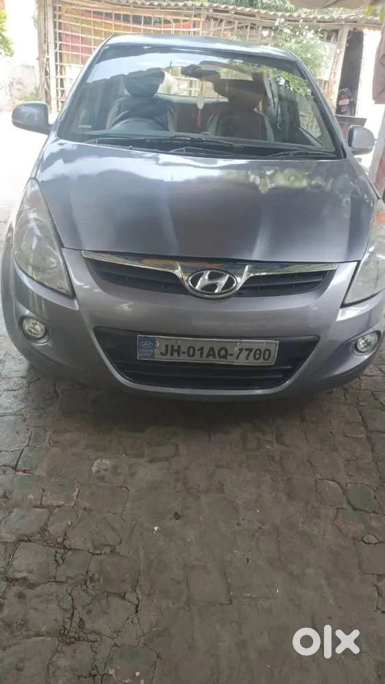 Screch Less And Excellent Condition Every Part Are Working L