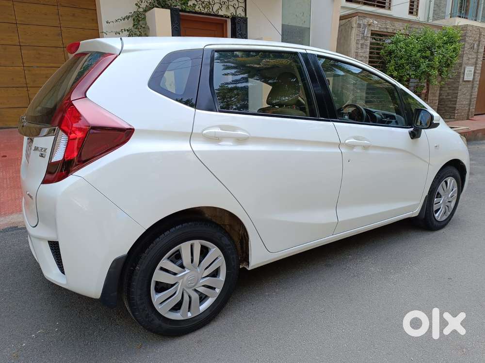 Honda Jazz V Cvt, 2015, Petrol