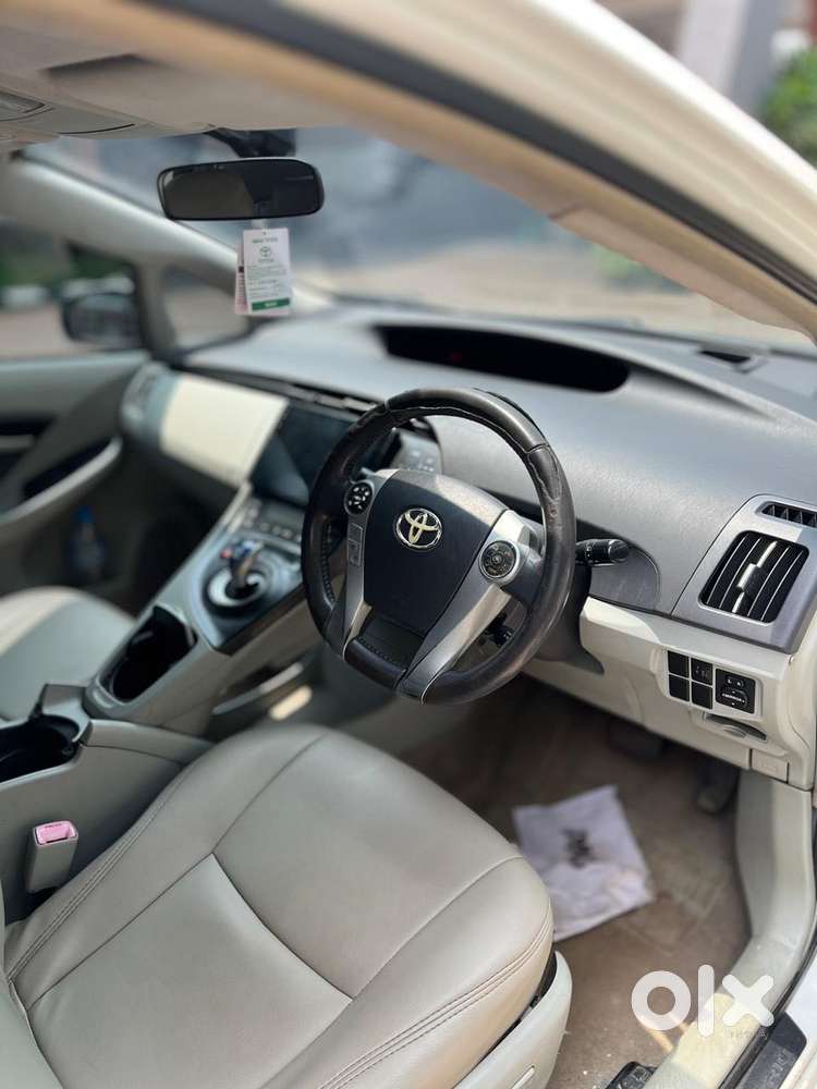 Toyota Prius Z8, 2011, Petrol