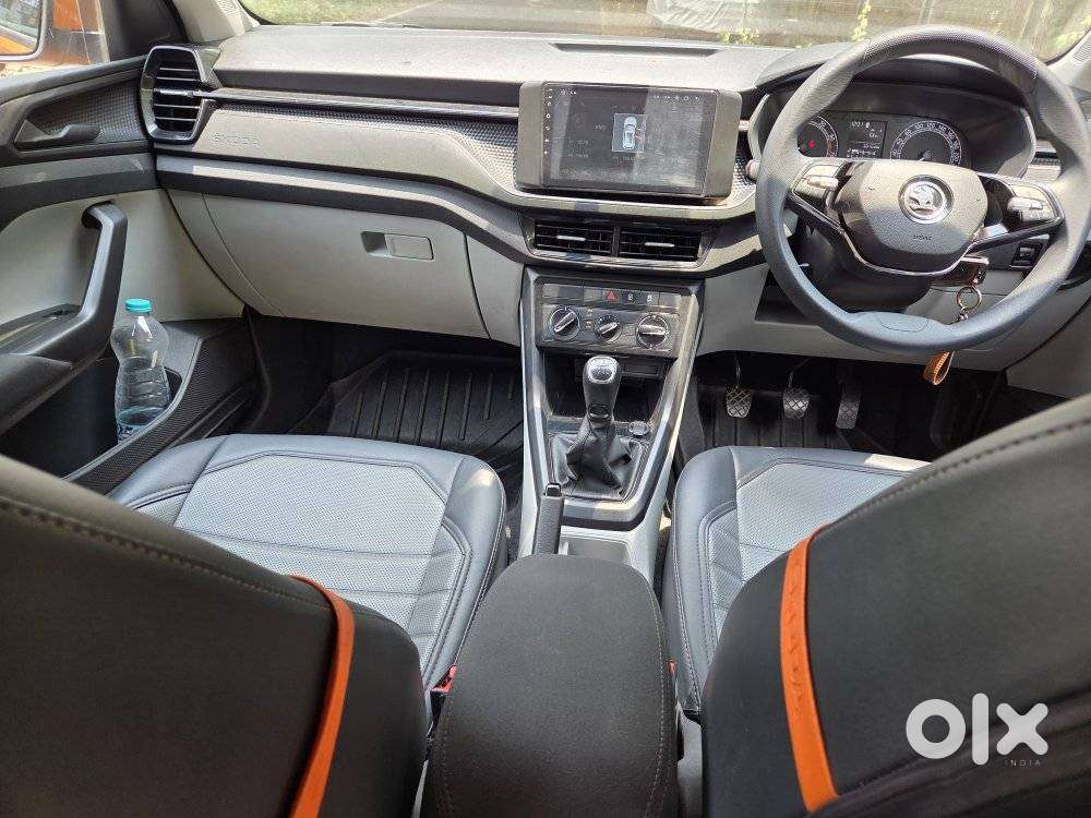 Skoda Kushaq 1.0 Tsi Active, 2022, Petrol