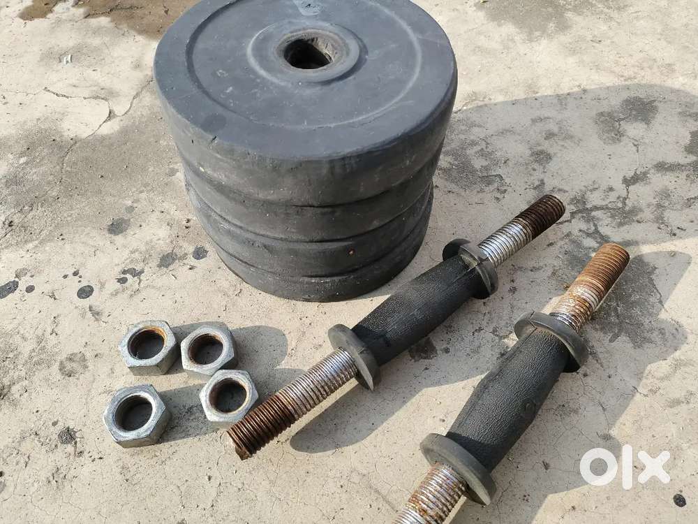 Gym plates and rod in good condition