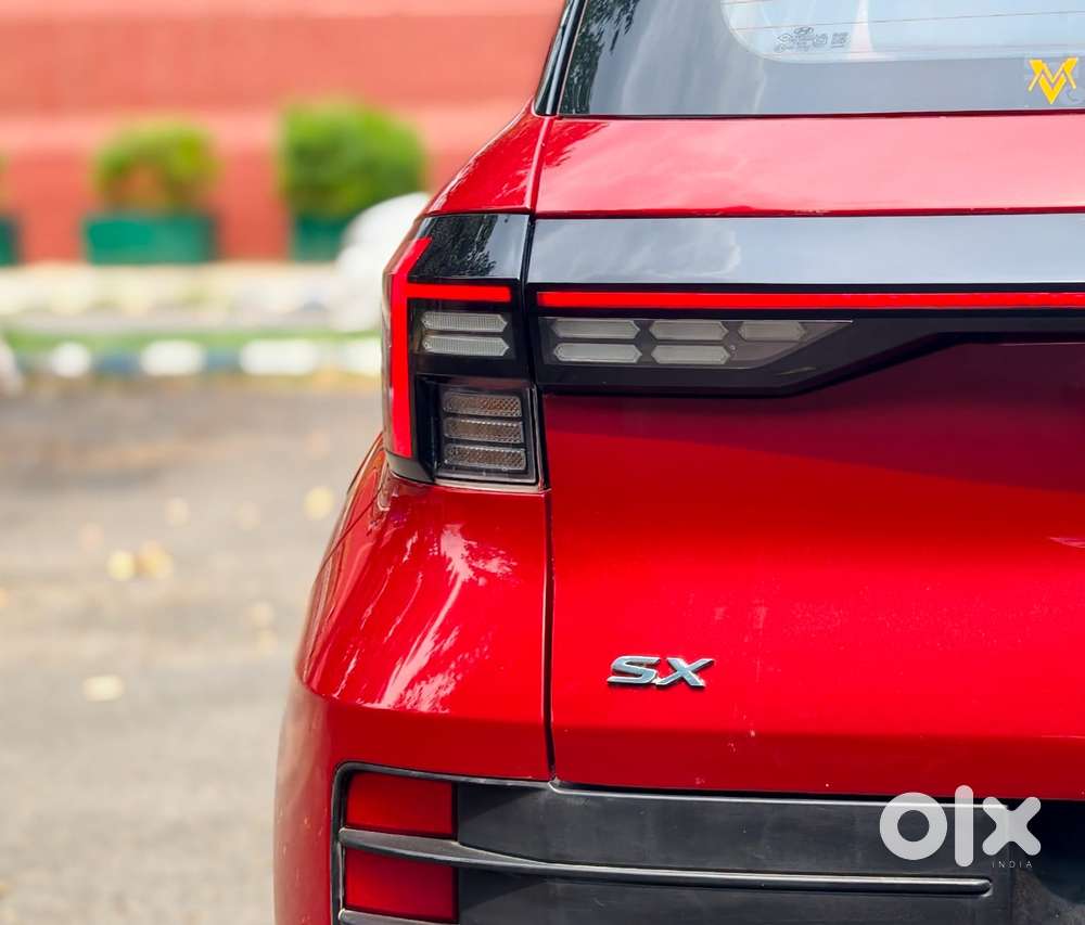 Hyundai Venue Sx (o) Mt 1.5 Diesel, 2022, Diesel