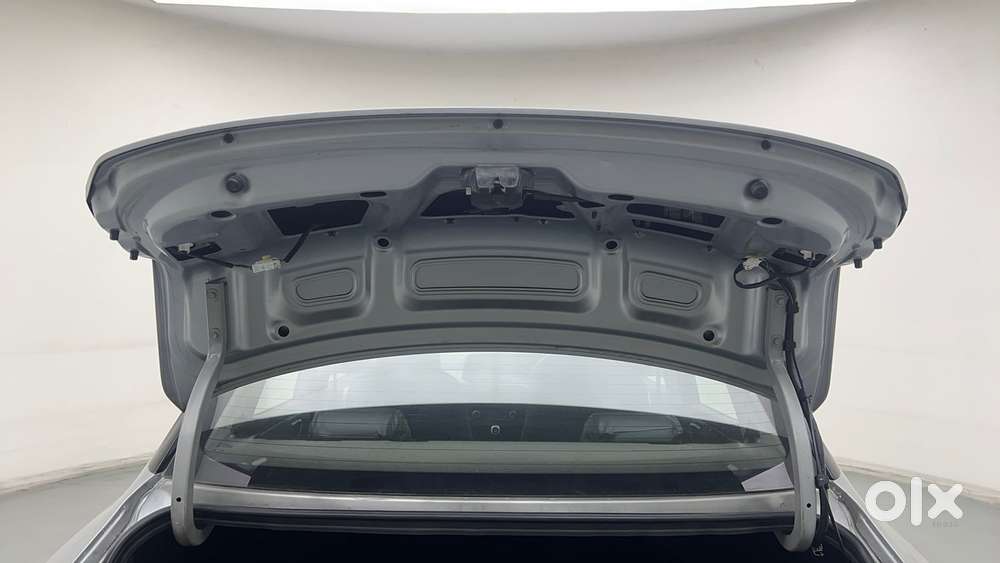 Hyundai Aura 1.0 Sx Plus Petrol, 2020, Petrol
