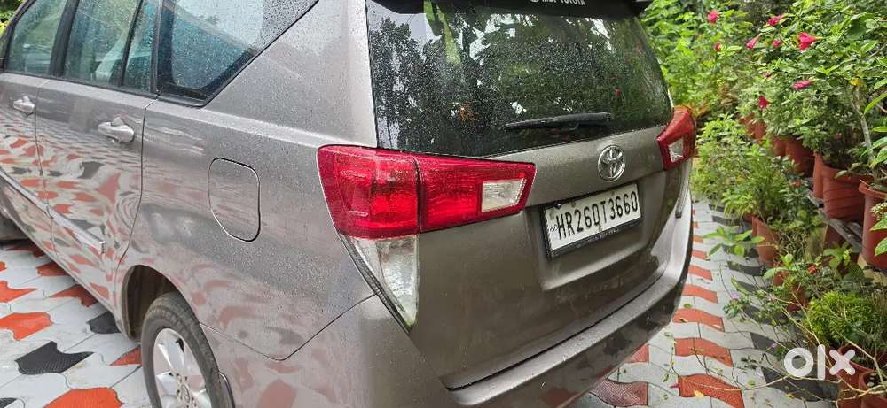 Toyota Innova Crysta 2018 Diesel 124000 Km Driven