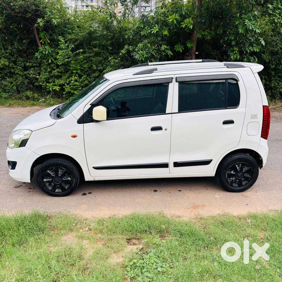 Maruti Suzuki Wagon R 1.0 Lxi Cng, 2015, Cng & Hybrids