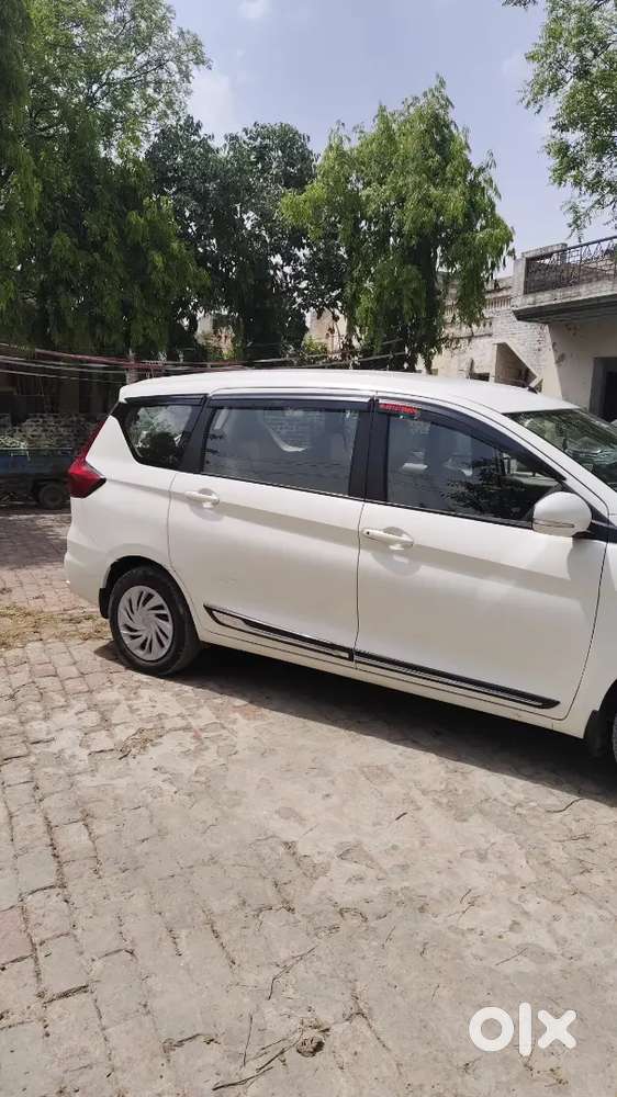 Maruti Suzuki Ertiga 2022 Cng 94000 Km Driven