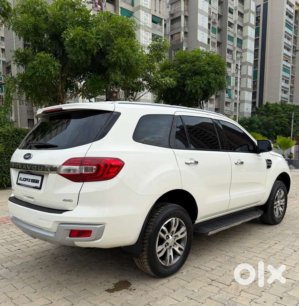Ford Endeavour 3.2 Titanium At 4x4, 2017, Diesel