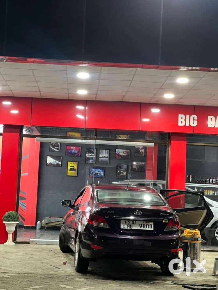 Hyundai Fluidic Verna 2011 Diesel 100200 Km Driven