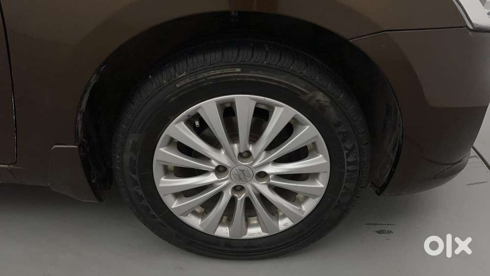 Maruti Suzuki Ciaz 2014-2017 At Zxi, 2016, Petrol