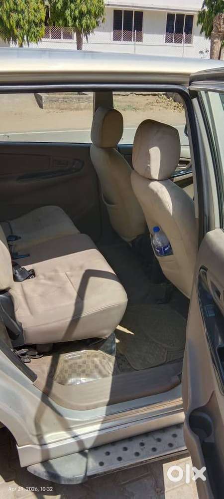 Toyota Innova 2015 Model Diesel Well Maintained