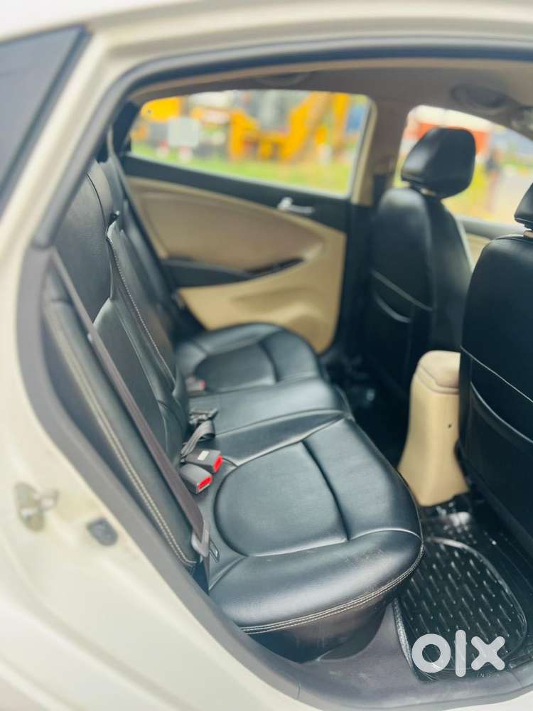 Hyundai Fluidic Verna 1.6 Vtvt Sx, 2013, Petrol