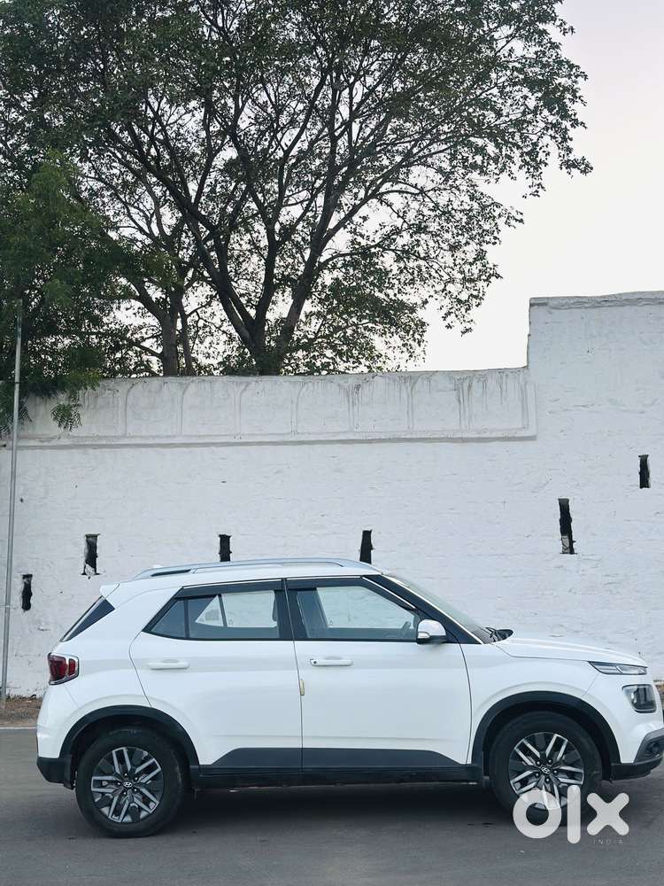 Hyundai Venue 1.5 Crdi Sx (o), 2021, Diesel