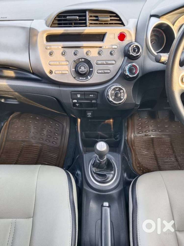 Honda Jazz 2011-2013 S, 2011, Petrol