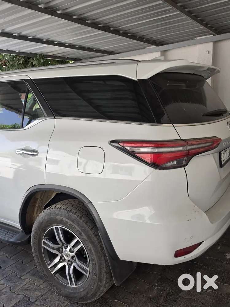 Toyota Fortuner Automatic