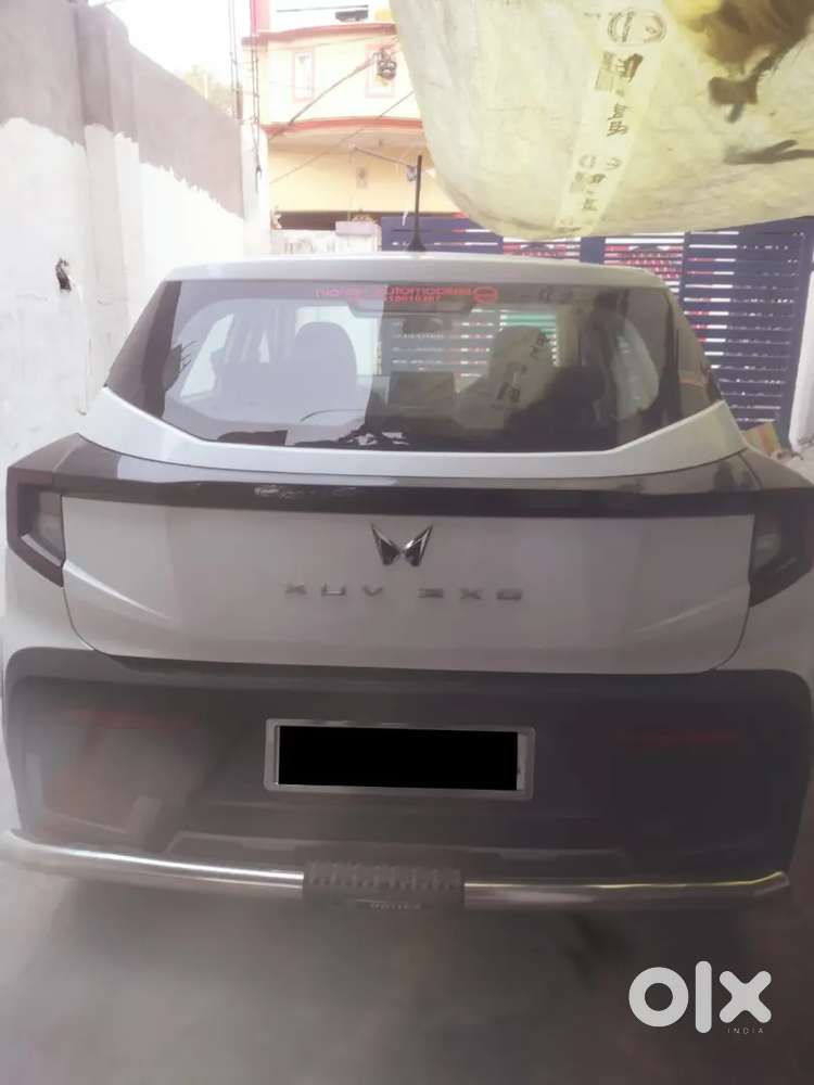 Mahindra Xuv 3xo 2025 Petrol 7000 Km Driven Brand New