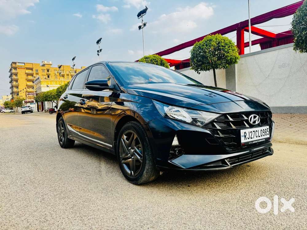 Hyundai New I20 1.2 Sportz Ivt Dual Tone, 2022, Petrol
