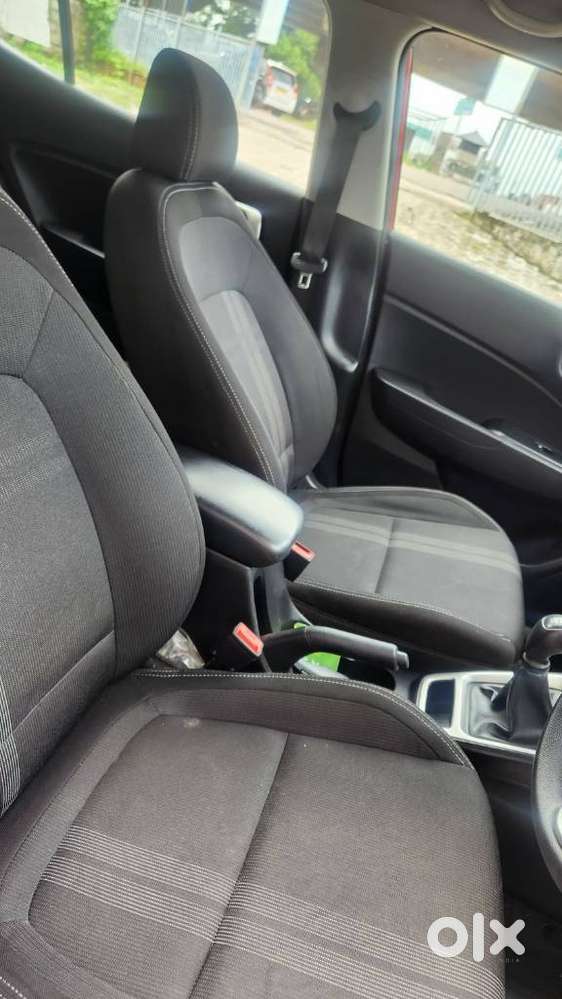 Hyundai Venue S 1.2 Petrol, 2019, Petrol
