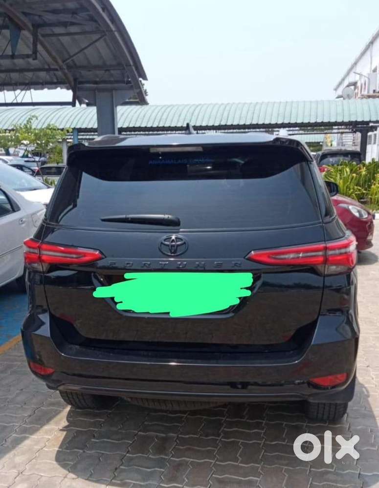 Vip-0001 Fully Black Toyota Fortuner 2023 Diesel 65000 Km Driven