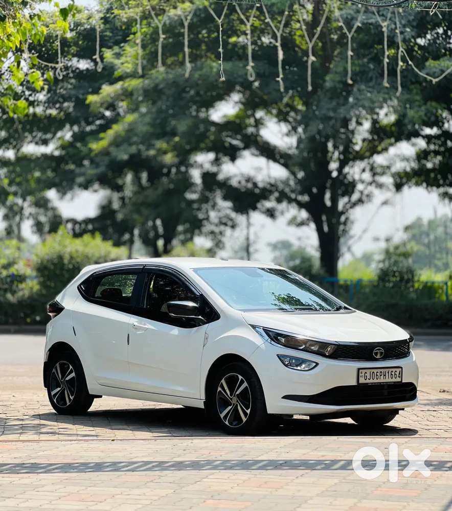 Tata Altroz 1.2 Xz (o), 2022, Petrol