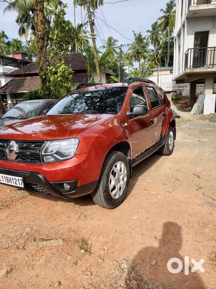 Renault Duster Petrol 2017 Second Owner