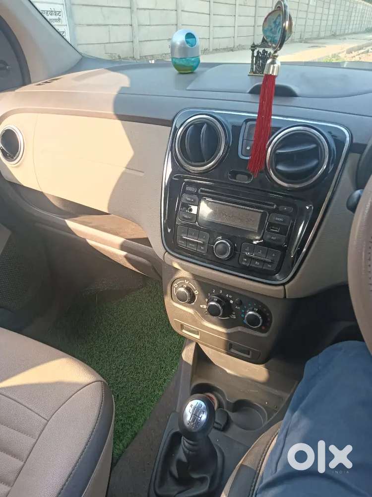 Renault Lodgy 2015 Diesel 71000 Km Driven