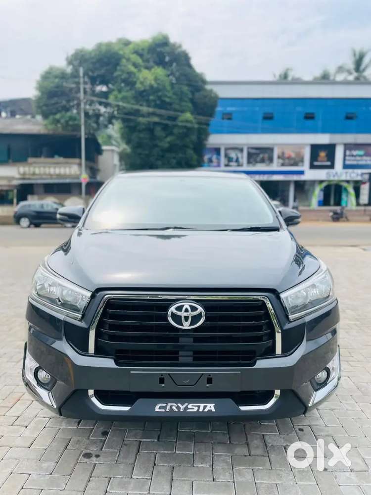 Toyota Innova Crysta 2018