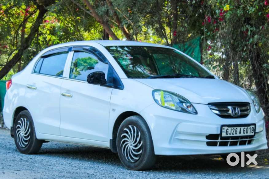 Honda Amaze S Mt I-vtec, 2015, Petrol