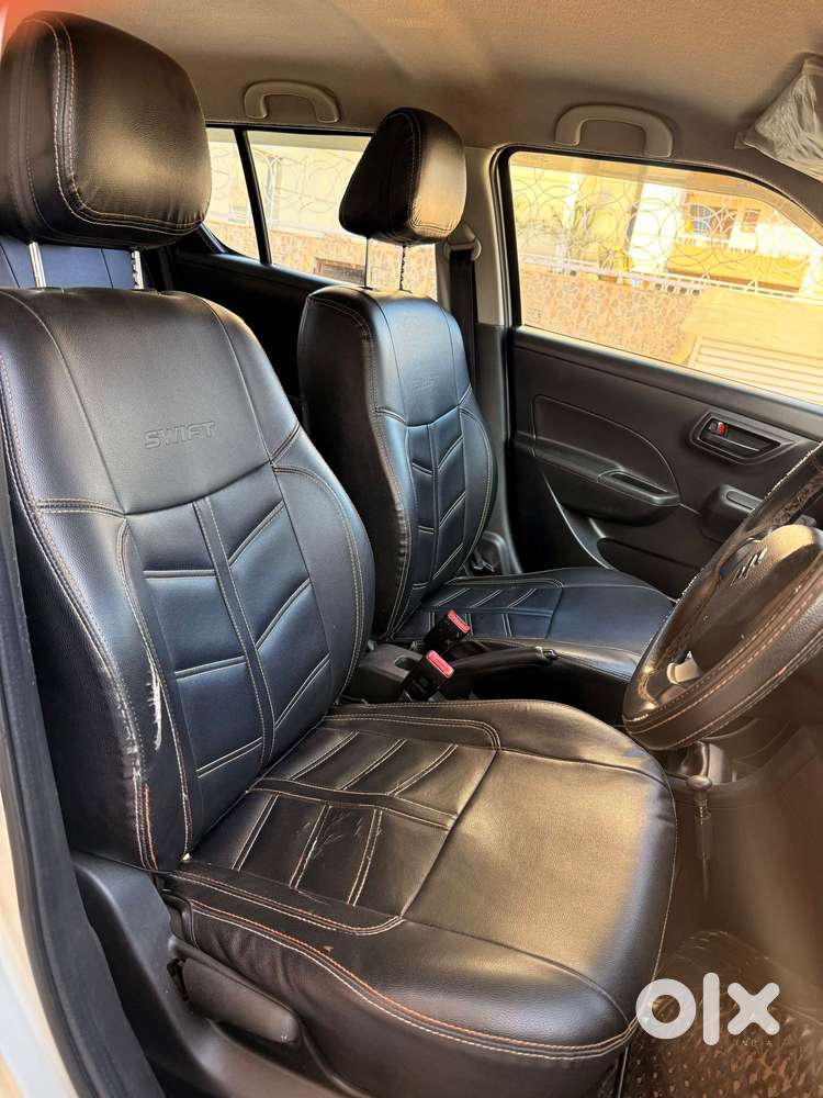 Maruti Suzuki Swift Lxi Optional-o, 2015, Petrol